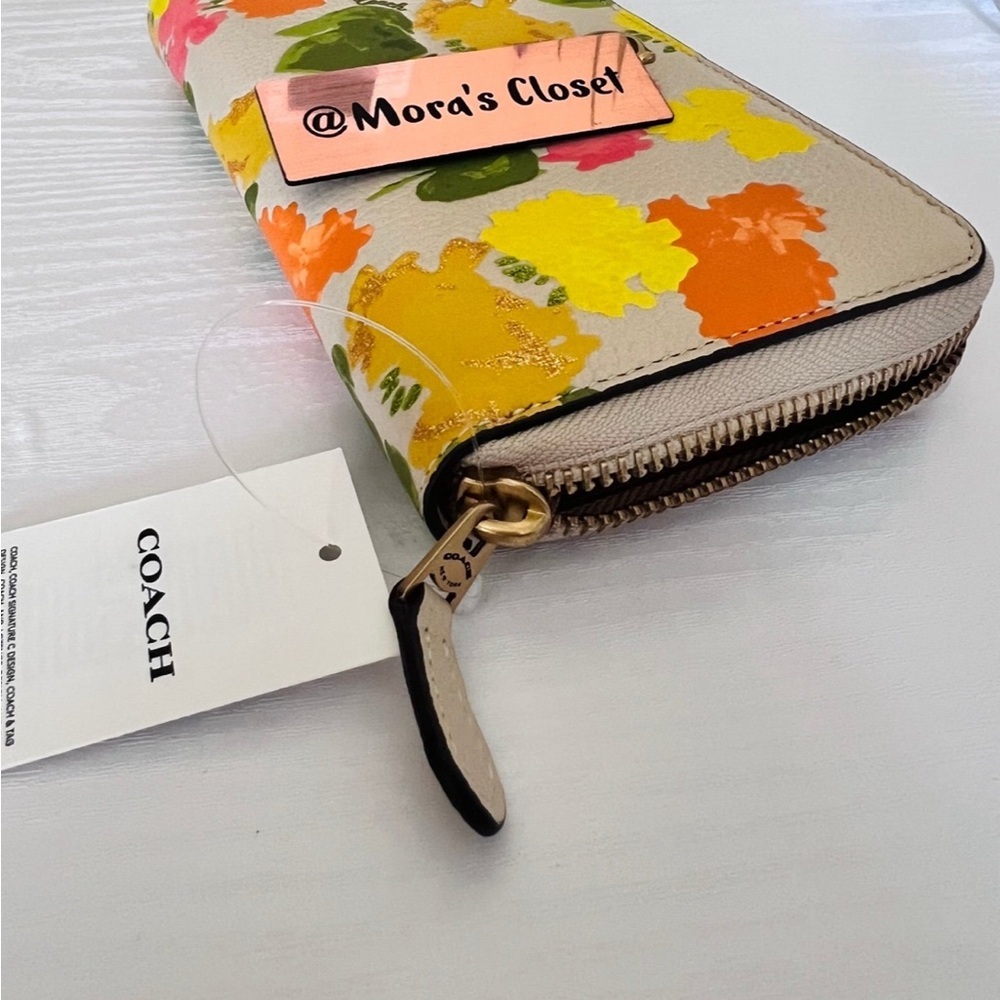 Coach Colorful Floral Women's Wallet - Picture 9 of 11